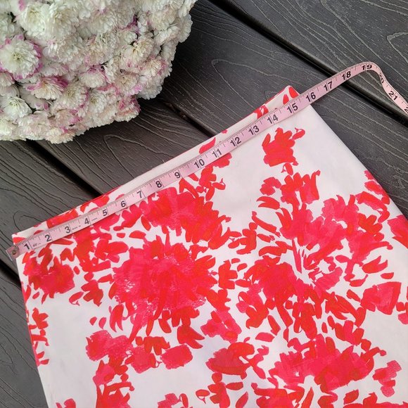 7th Avenue suiting collection Floral Skirt. Size 8,  EUC.  New York & Company - Picture 2 of 6